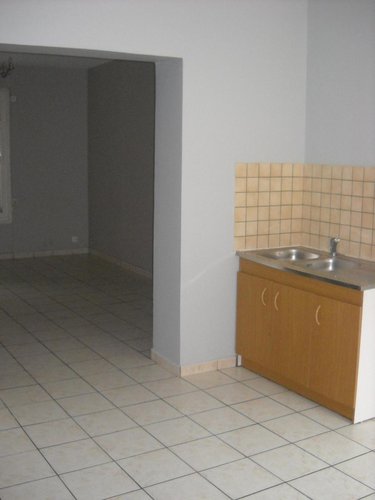 Location maison Hénin-Beaumont 62110 Pas-de-Calais 70 m2 5 pièces 640 euros
