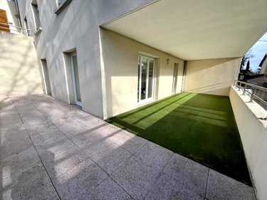 Location appartement Villieu-Loyes-Mollon 01800 Ain 47 m2 2 pièces 700 euros