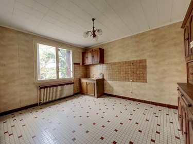 Maison a vendre Joué-lès-Tours 37300 Indre-et-Loire 206 m2 7 pièces 334800 euros