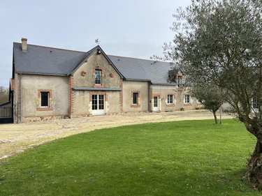 Maison a vendre Seiches-sur-le-Loir 49140 Maine-et-Loire 220 m2 8 pièces 798000 euros