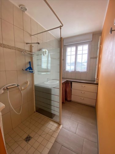 Location maison Plouigneau 29610 Finistère 117 m2 8 pièces 900 euros