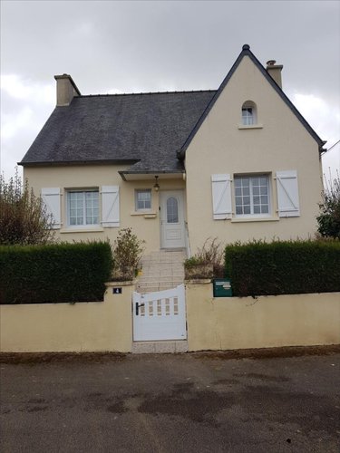 Location maison Plouigneau 29610 Finistère 117 m2 8 pièces 900 euros