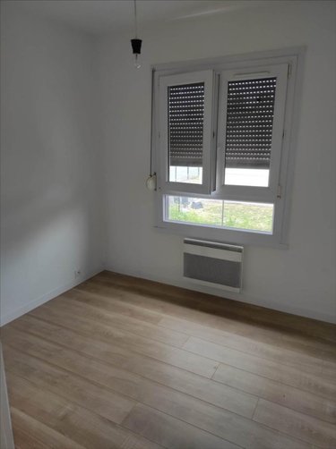 Location maison Douvrin 62138 Pas-de-Calais 87 m2 5 pièces 820 euros