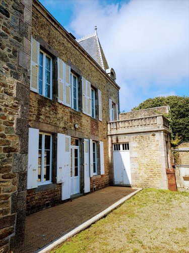 Maison a vendre Saint-Vaast-la-Hougue 50550 Manche 221 m2 12 pièces 786400 euros