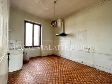 Immeuble a vendre Ambérieu-en-Bugey 01500 Ain 330 m2  365000 euros