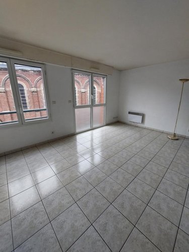 Location appartement Arras 62000 Pas-de-Calais 25 m2  450 euros