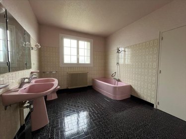 Maison a vendre Saint-Sulpice-de-Pommeray 41000 Loir-et-Cher 229 m2 8 pièces 221000 euros