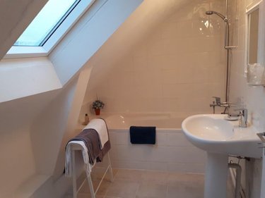 Maison a vendre Huelgoat 29690 Finistère 197 m2 9 pièces 299250 euros