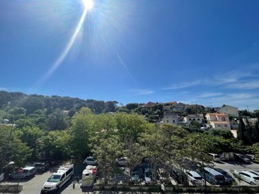 Appartement a vendre Septèmes-les-Vallons 13240 Bouches-du-Rhône 71 m2  130000 euros