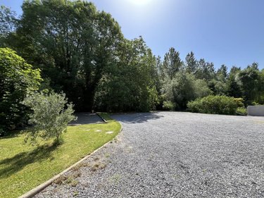 Immeuble a vendre Bourghelles 59830 Nord 162 m2  549000 euros