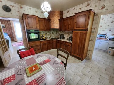 Maison a vendre Montoire-sur-le-Loir 41800 Loir-et-Cher 268 m2 14 pièces 529890 euros