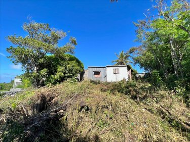 Terrain a batir a vendre Saint-Pierre 97410 Réunion 700 m2  183700 euros