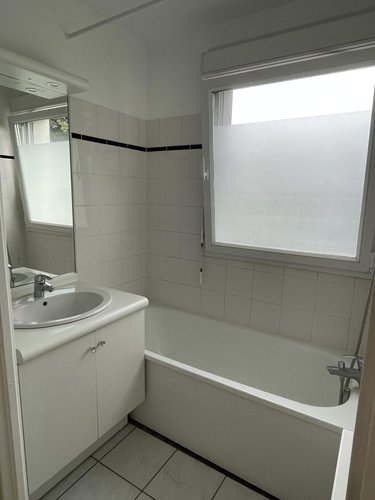 Location appartement Croix 59170 Nord 59 m2 3 pièces 813 euros