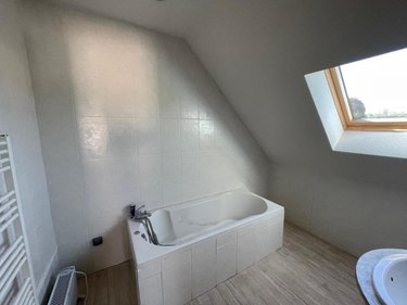 Location maison Damparis 39500 Jura 90 m2 5 pièces 820 euros