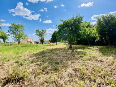 Terrain a batir a vendre Saint-Bauzille-de-Montmel 34160 Hérault 556 m2  200000 euros