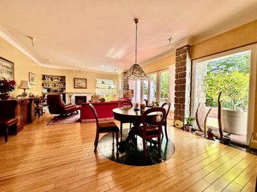 Maison a vendre Avrillé 49240 Maine-et-Loire 242 m2 7 pièces 655000 euros