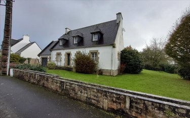 Maison a vendre Carhaix-Plouguer 29270 Finistère 158 m2 5 pièces 220500 euros
