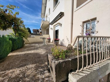 Immeuble a vendre Audincourt 25400 Doubs 381 m2  257000 euros