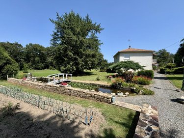 Maison a vendre Montrollet 16420 Charente 120 m2 6 pièces 193670 euros
