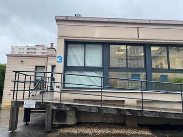 Fonds et murs commerciaux a vendre Besançon 25000 Doubs 270 m2  546000 euros