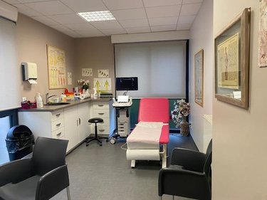 Fonds et murs commerciaux a vendre Besançon 25000 Doubs 270 m2  546000 euros