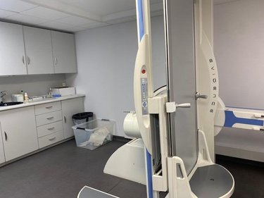 Fonds et murs commerciaux a vendre Besançon 25000 Doubs 270 m2  499800 euros