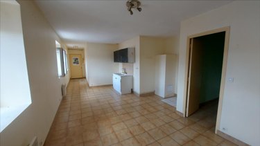 Immeuble a vendre Damery 51480 Marne 300 m2  445200 euros