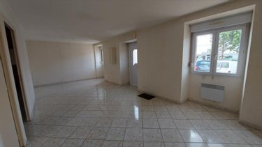 Immeuble a vendre Damery 51480 Marne 300 m2  445200 euros