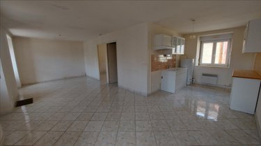 Immeuble a vendre Damery 51480 Marne 300 m2  445200 euros