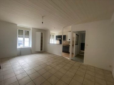 Location appartement Dol-de-Bretagne 35120 Ille-et-Vilaine 43 m2 2 pièces 510 euros