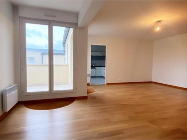 Location appartement Tinqueux 51430 Marne 76 m2 4 pièces 821 euros