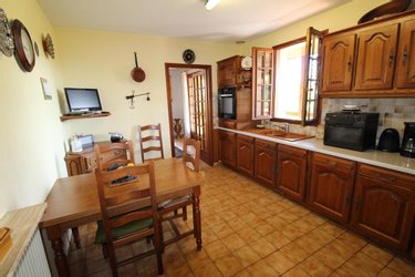 Maison a vendre Saintes 17100 Charente-Maritime 116 m2 5 pièces 257054 euros