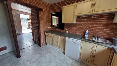 Maison a vendre Berrien 29690 Finistère 109 m2 6 pièces 141750 euros