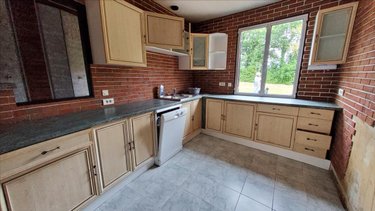 Maison a vendre Berrien 29690 Finistère 109 m2 6 pièces 157500 euros