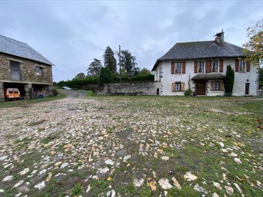 Maison a vendre Saint-Illide 15310 Cantal 128 m2 4 pièces 212000 euros
