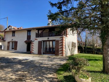 Maison a vendre Crans 01320 Ain 188 m2 6 pièces 388000 euros