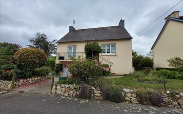 Maison a vendre Carhaix-Plouguer 29270 Finistère 100 m2 5 pièces 126000 euros