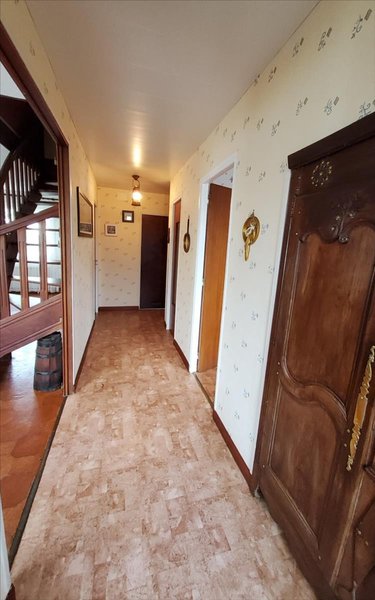 Maison a vendre Carhaix-Plouguer 29270 Finistère 100 m2 5 pièces 126000 euros