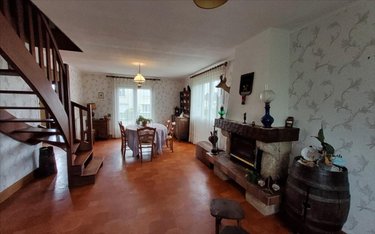Maison a vendre Carhaix-Plouguer 29270 Finistère 100 m2 5 pièces 126000 euros