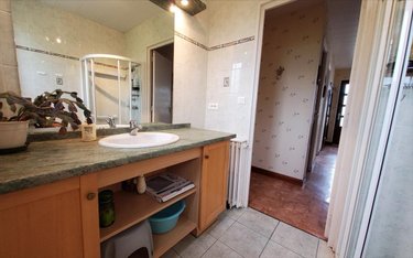 Maison a vendre Carhaix-Plouguer 29270 Finistère 100 m2 5 pièces 126000 euros
