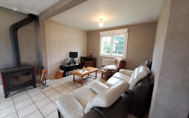 Maison a vendre Carhaix-Plouguer 29270 Finistère 102 m2 6 pièces 131250 euros