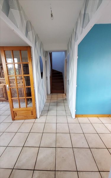 Maison a vendre Carhaix-Plouguer 29270 Finistère 102 m2 6 pièces 131250 euros