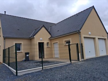 Location maison Le Molay-Littry 14330 Calvados 102 m2 5 pièces 1160 euros