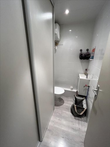 Fonds et murs commerciaux a vendre Boulogne-sur-Mer 62200 Pas-de-Calais 70 m2  127200 euros