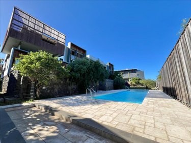 Appartement a vendre Saint-Leu 97436 Réunion 75 m2 4 pièces 291500 euros