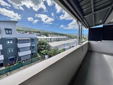 Appartement a vendre L'Étang-Salé 97427 Réunion 104 m2 4 pièces 380600 euros