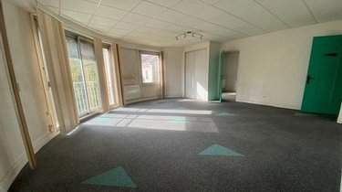 Fonds et murs commerciaux a vendre Besançon 25000 Doubs 408 m2  570000 euros