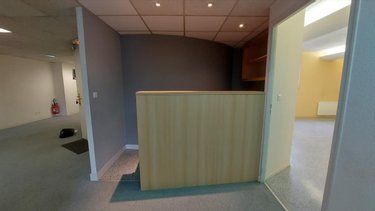 Fonds et murs commerciaux a vendre Besançon 25000 Doubs 408 m2  570000 euros