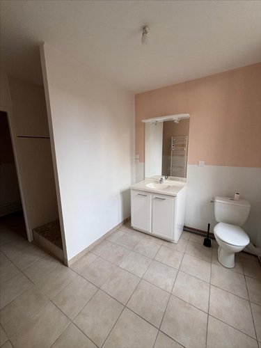 Location appartement Montrevel-en-Bresse 01340 Ain 50 m2 2 pièces 560 euros