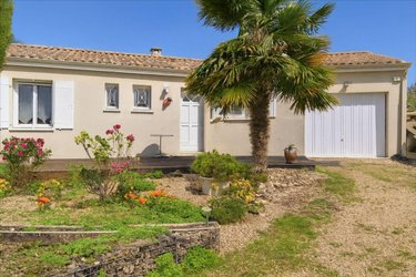 Maison a vendre Jonzac 17500 Charente-Maritime 87 m2 5 pièces 183750 euros